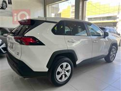 تۆیۆتا ڕاڤ 4